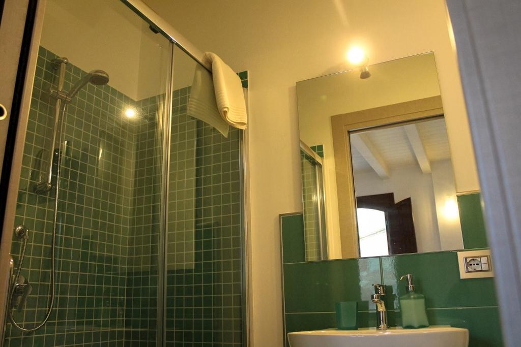B&B I Frassini Кастелбуоно Екстериор снимка